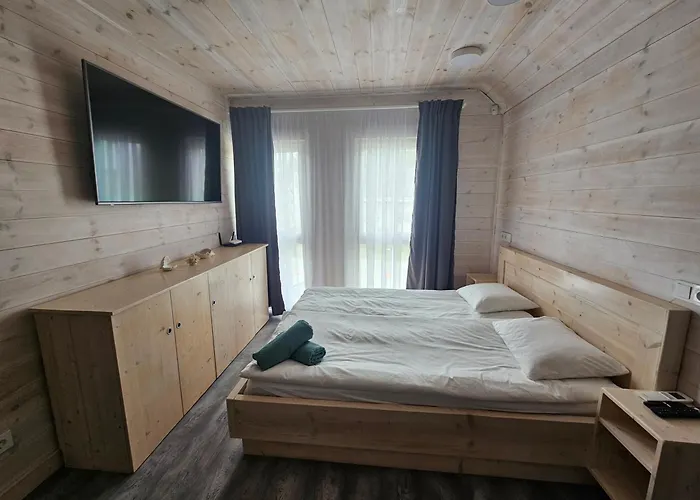 Melyna Banga Kotedzas Monciskese Apartment *