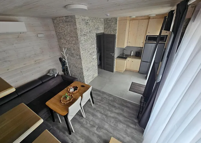 Melyna Banga Kotedzas Monciskese Palanga